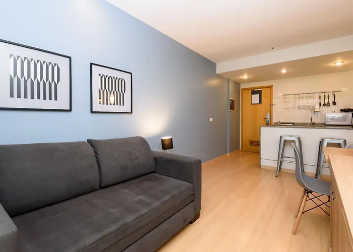 Superior One-Bedroom Apartment